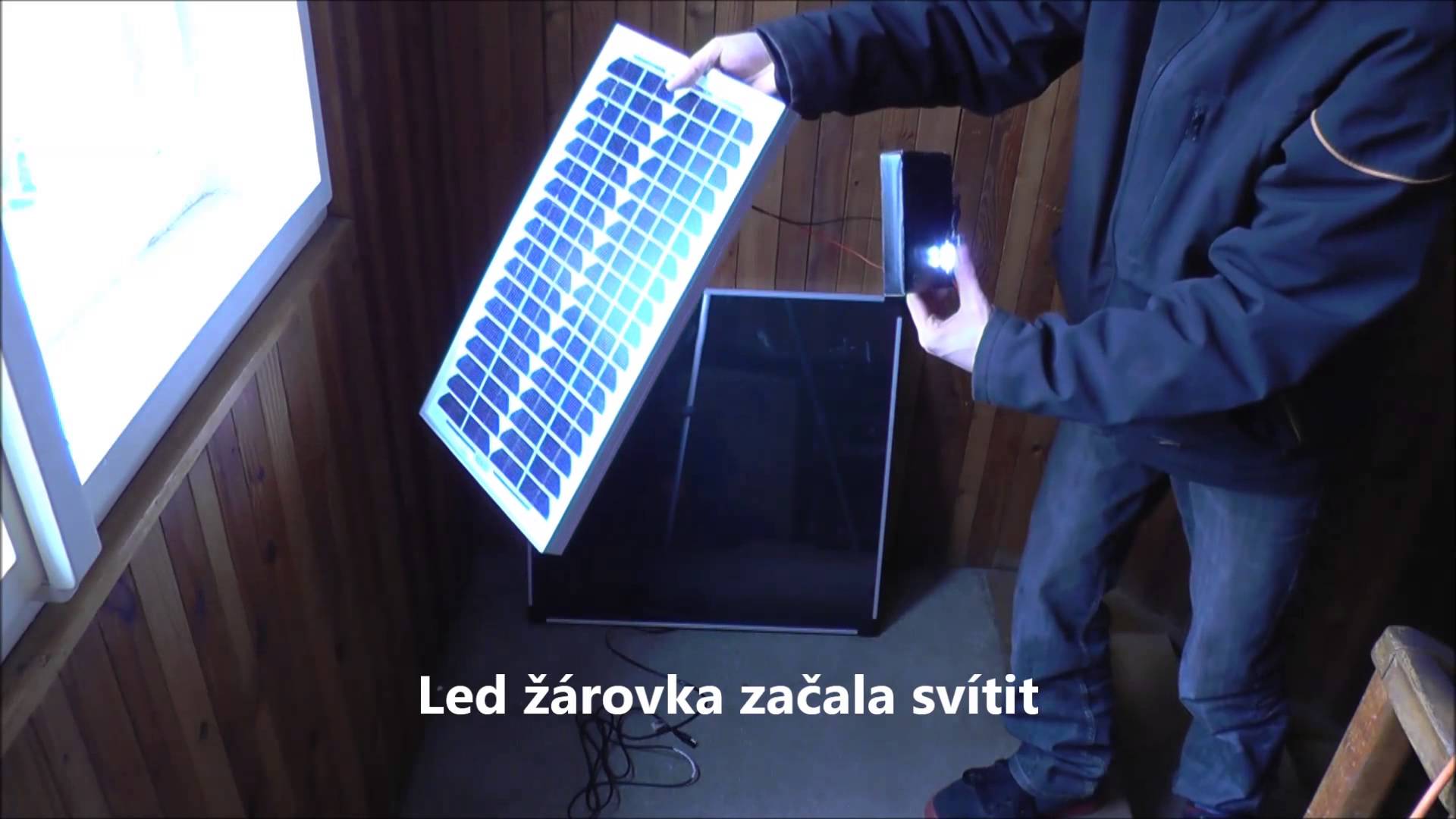 Solární panel monokrystal versus amorfní – Jednoduchý test pro zimní provoz